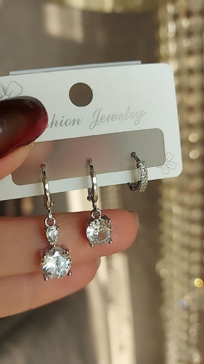 Sİlver Kare Taşlı Üçlü Küpe 2