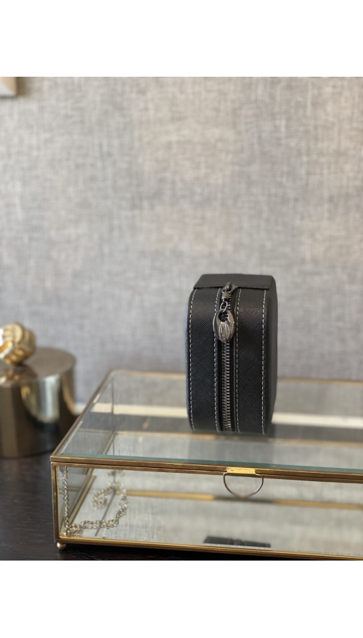 Siyah Takı Çantası