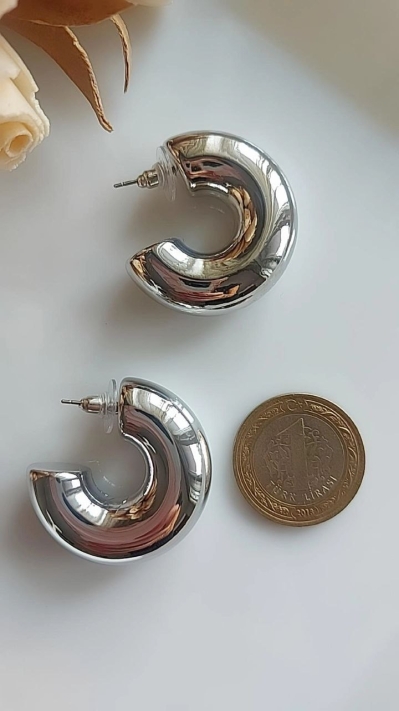 Bella Silver Bombeli Büyük Küpe 2