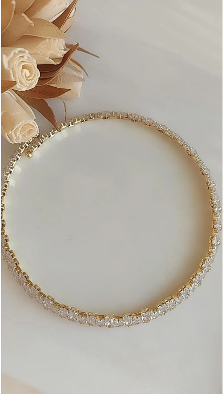 Sara Beyaz Taşlı Cooker Kolye