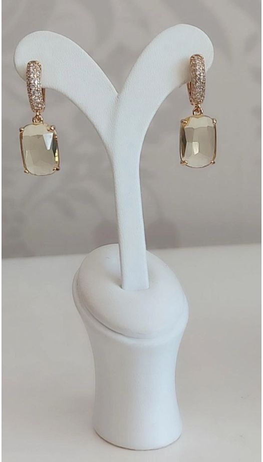 Bal Rengi Zirkon Taşlı Küpe