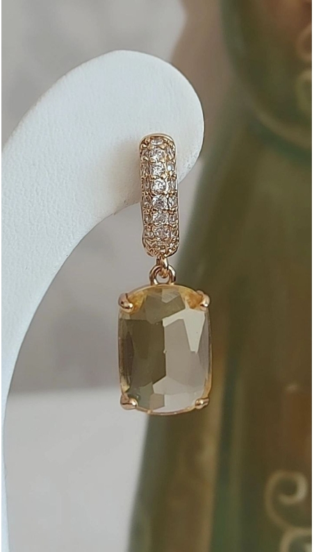 Bal Rengi Zirkon Taşlı Küpe