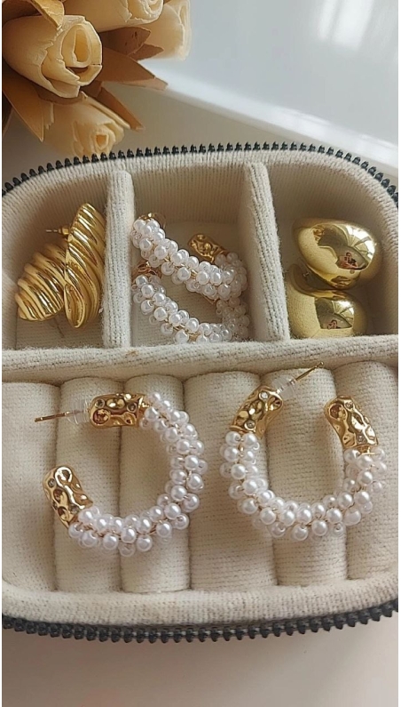 Bella İncili Halka Küpe