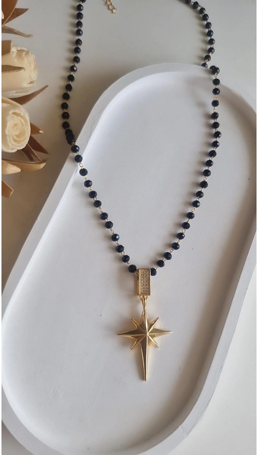 Sera Siyah Boncuklu Yıldız Kolye