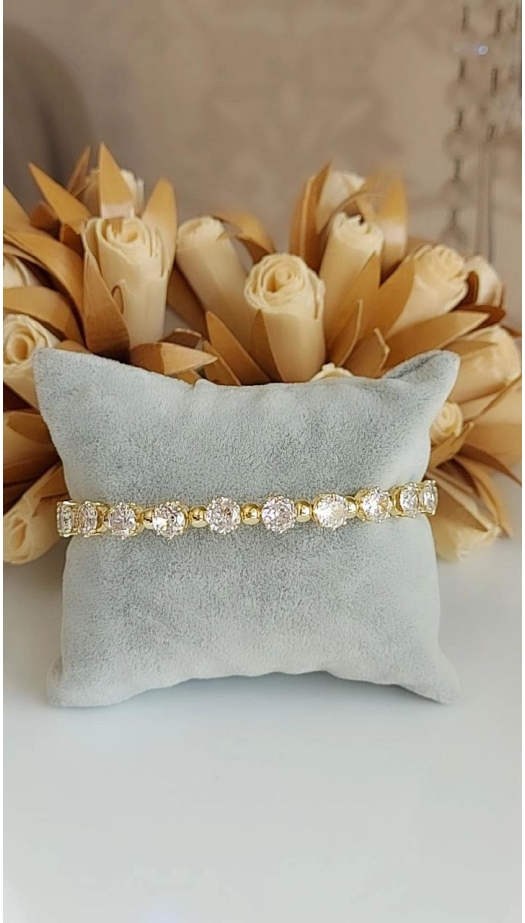 Özel Seri Taşlı Kelepçe