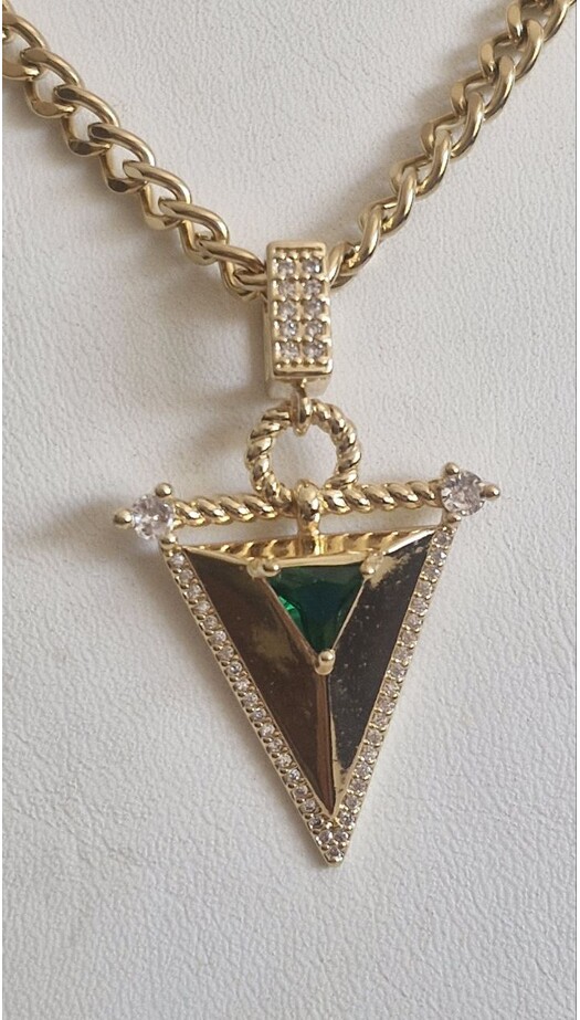 EMA Serisi Yeşil Taşlı Kolye