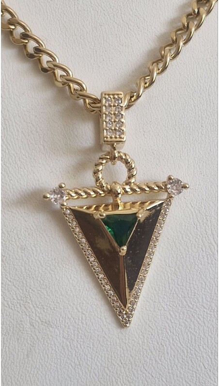 EMA Serisi Yeşil Taşlı Kolye