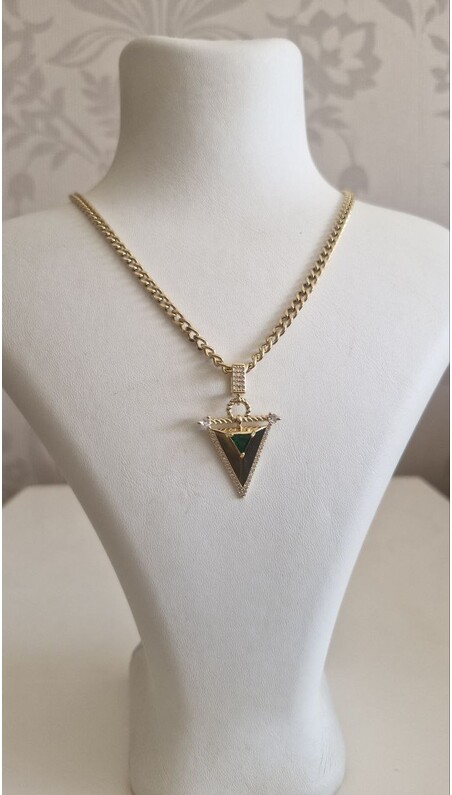 EMA Serisi Yeşil Taşlı Kolye