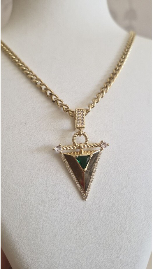 EMA Serisi Yeşil Taşlı Kolye