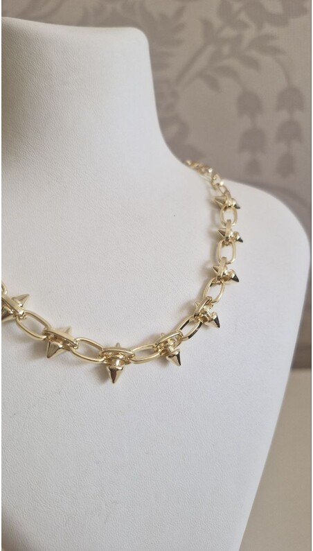 C.RTİER MARKA KOLYE