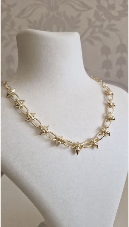 C.RTİER MARKA KOLYE