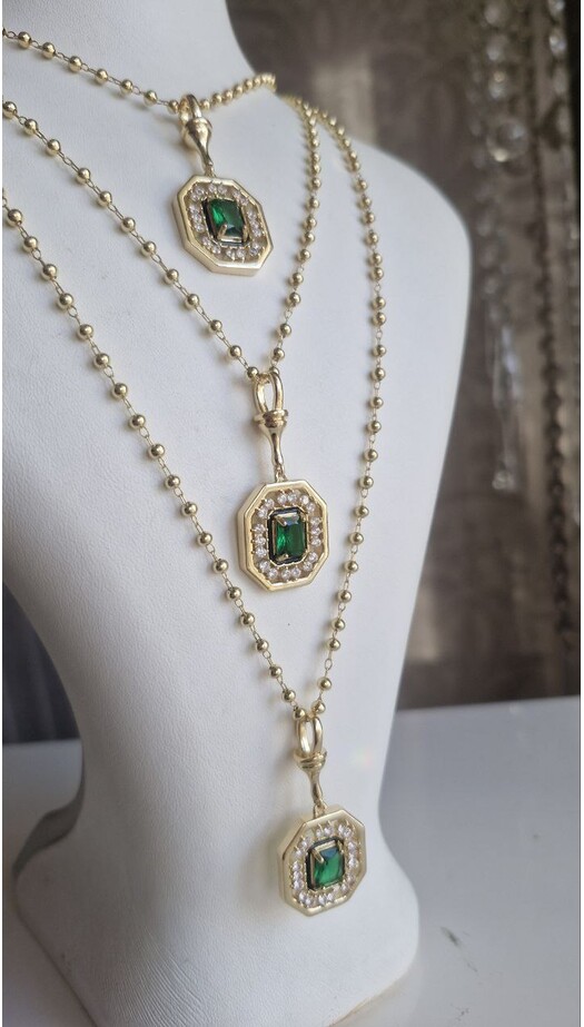 Royal Charm Taşlı Kolye