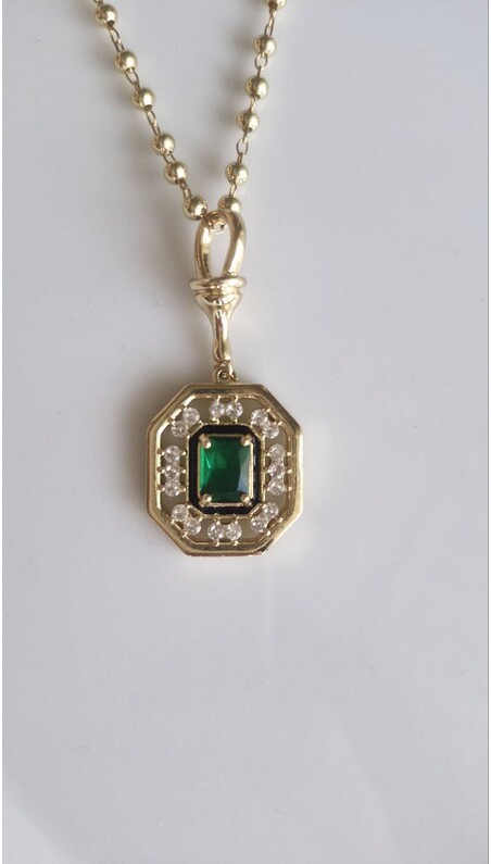 Royal Charm Taşlı Kolye