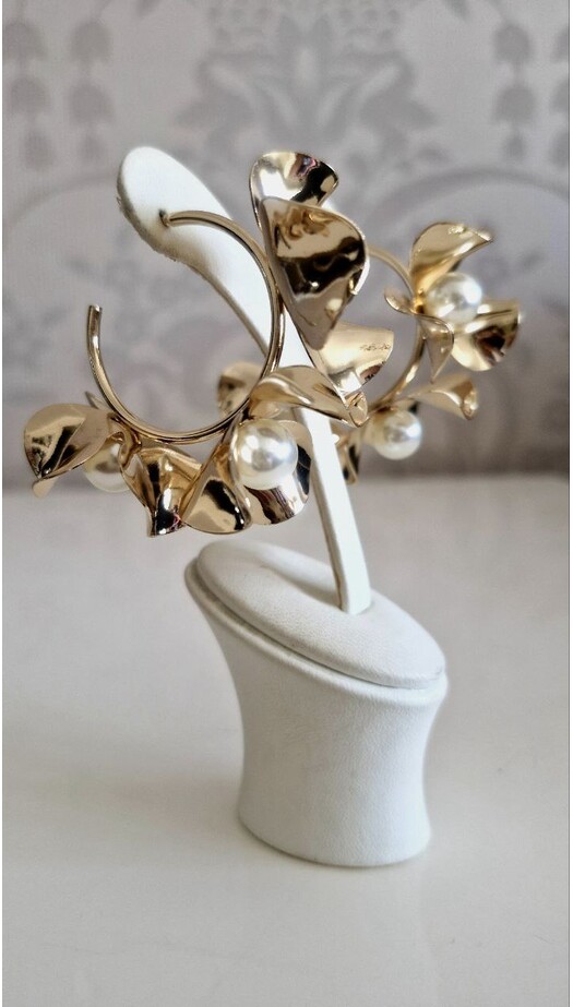 Altın Rengi İnci Çiçek