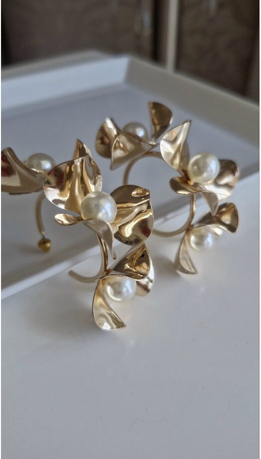 Altın Rengi İnci Çiçek