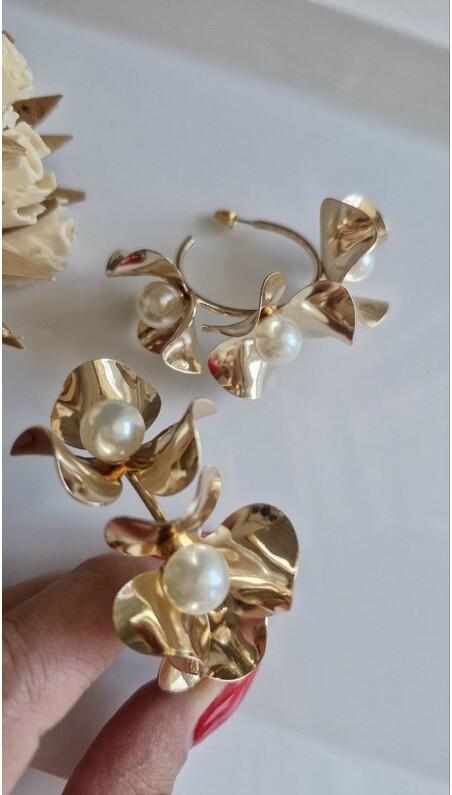 Altın Rengi İnci Çiçek