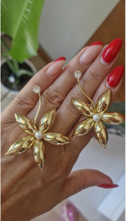 İncili Çiçek Küpe