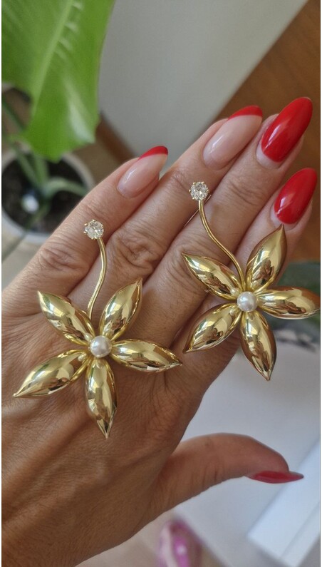 İncili Çiçek Küpe