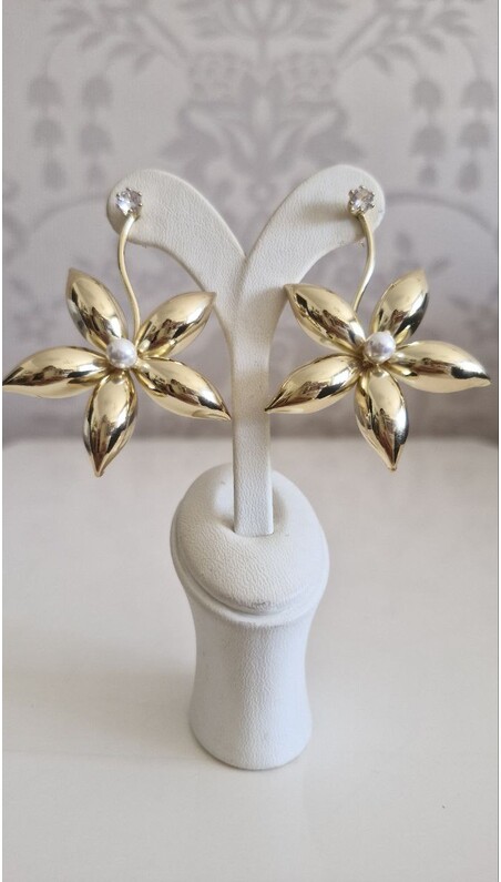 İncili Çiçek Küpe