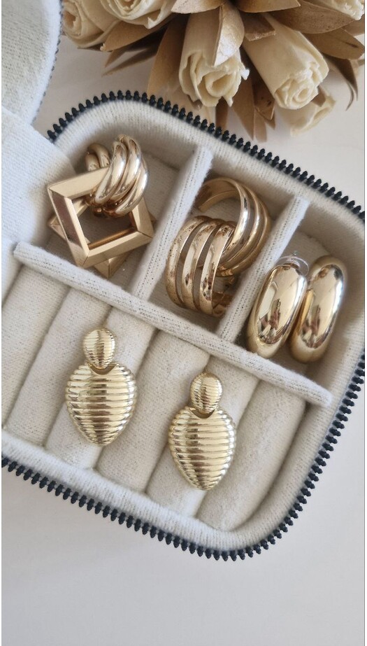 Gold Rengi Kalp Küpe