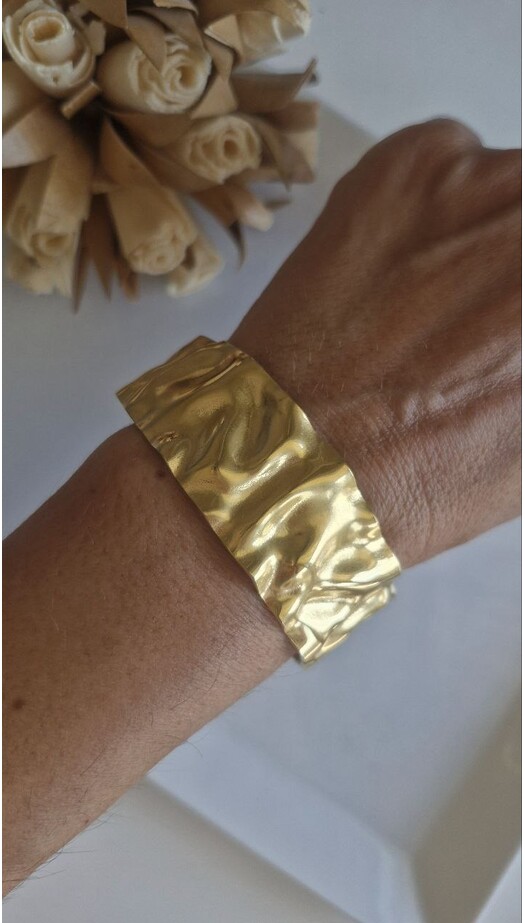 Dövme Plaka Kelepçe