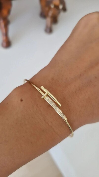Zirkon Taşlı Vip Serisi Bileklik