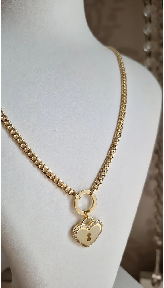 Vip Serisi Kalp Kolye